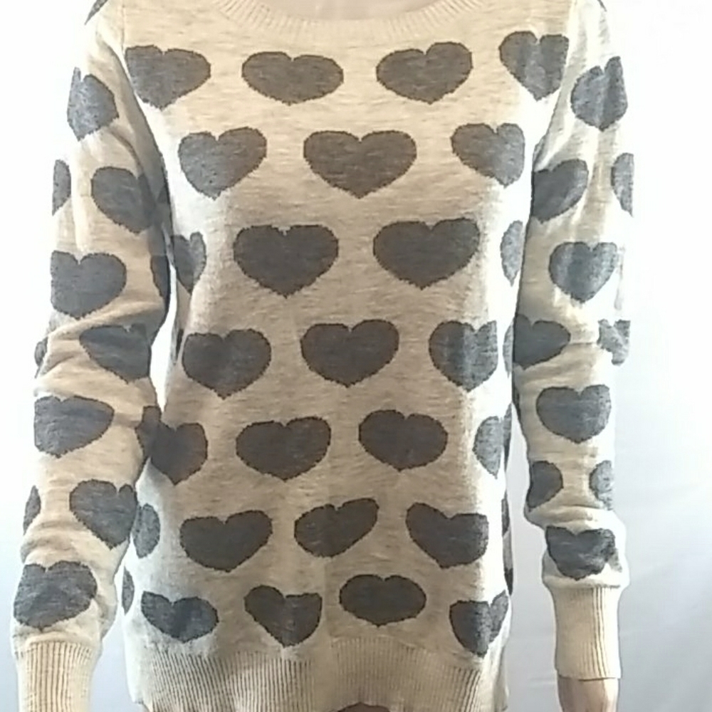 MOSSIMO Heart Sweater